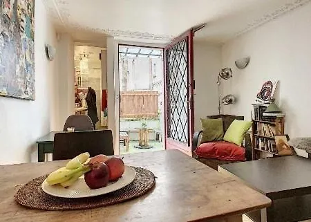 Apartment Studio Au Coeur De Montmarte Paris